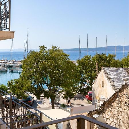 Galatea Apartments - Town Centre With Free Parking Baška Voda Exteriör bild