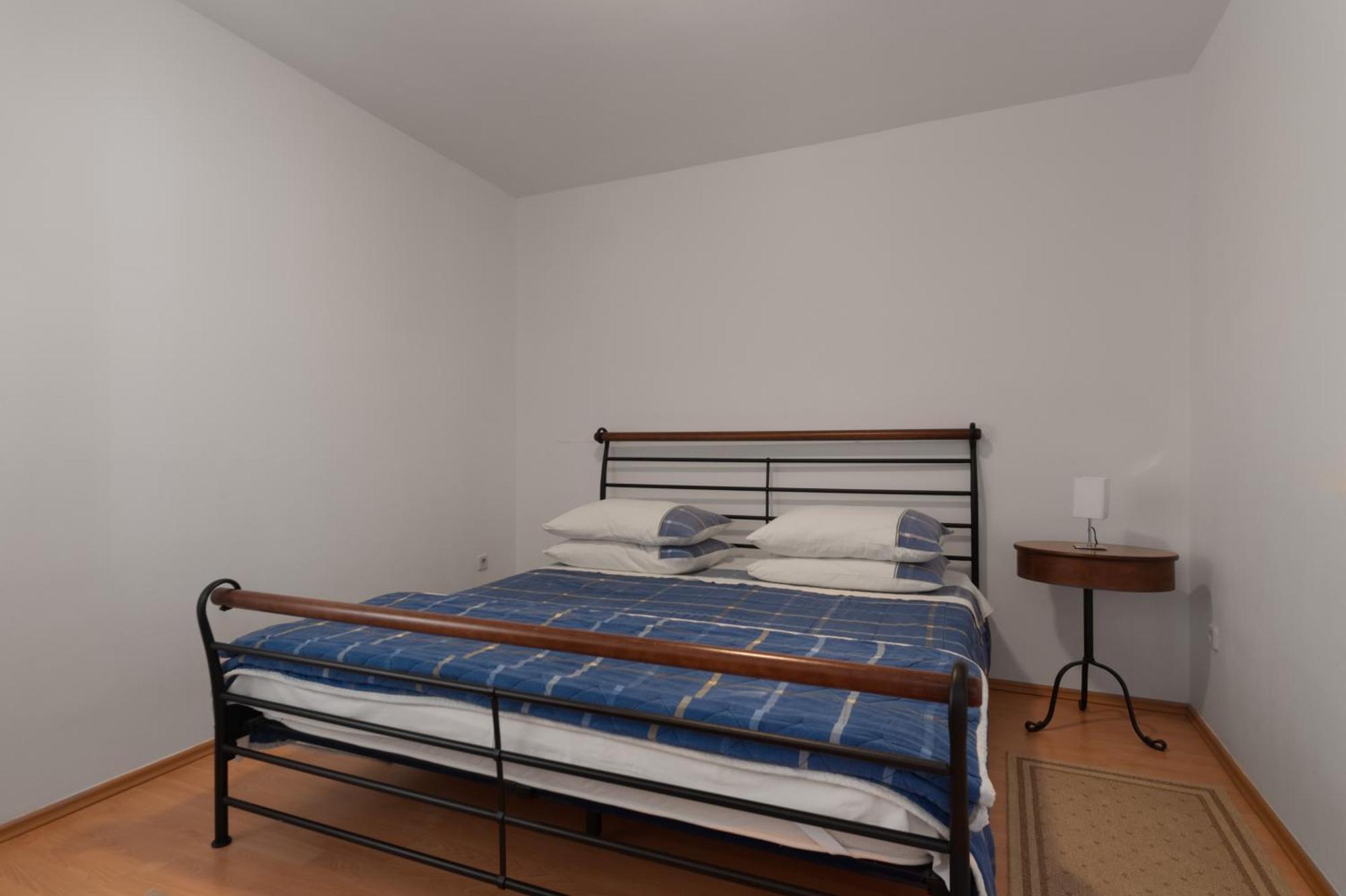 Galatea Apartments - Town Centre With Free Parking Baška Voda Rum bild