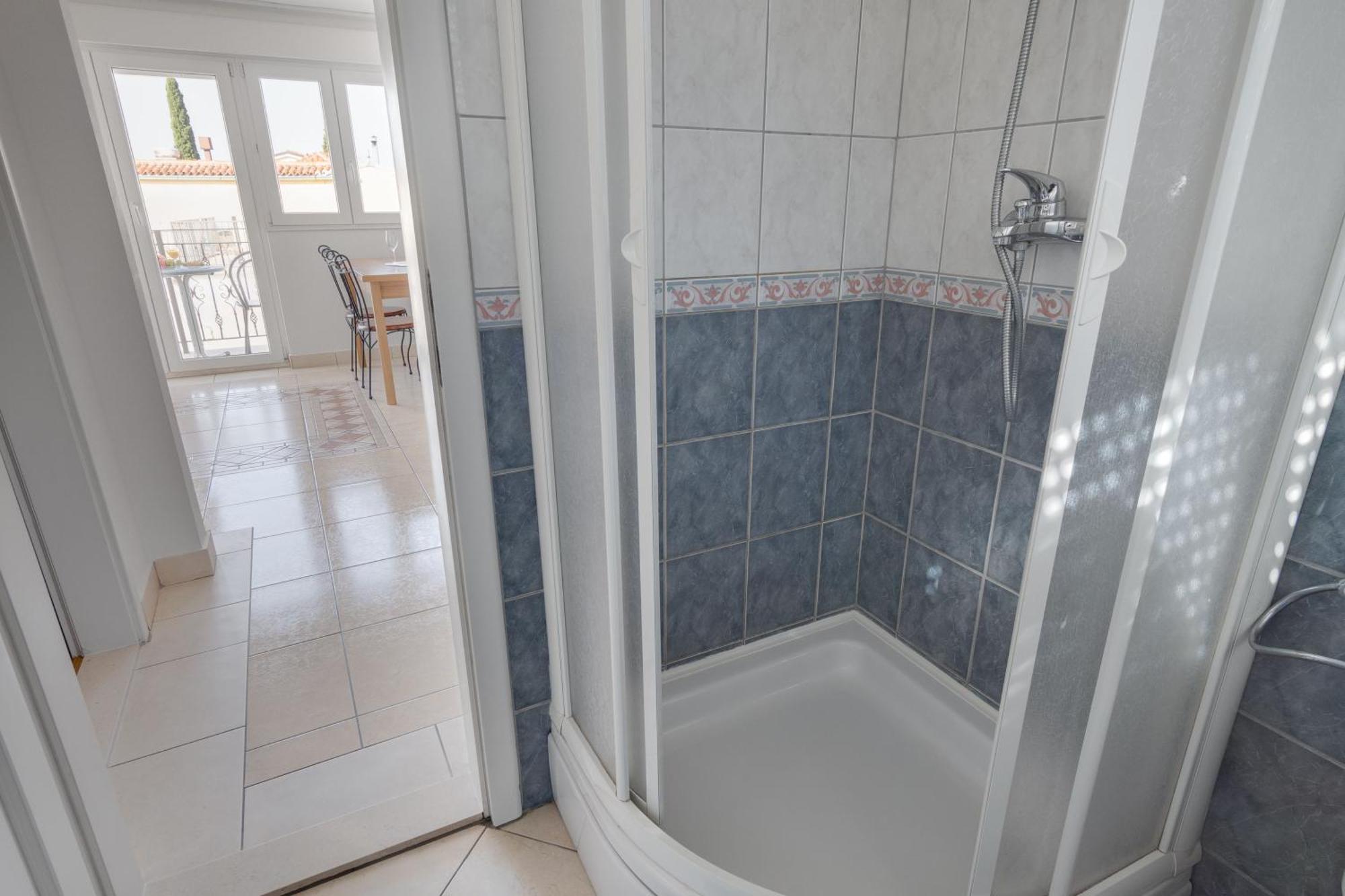 Galatea Apartments - Town Centre With Free Parking Baška Voda Rum bild