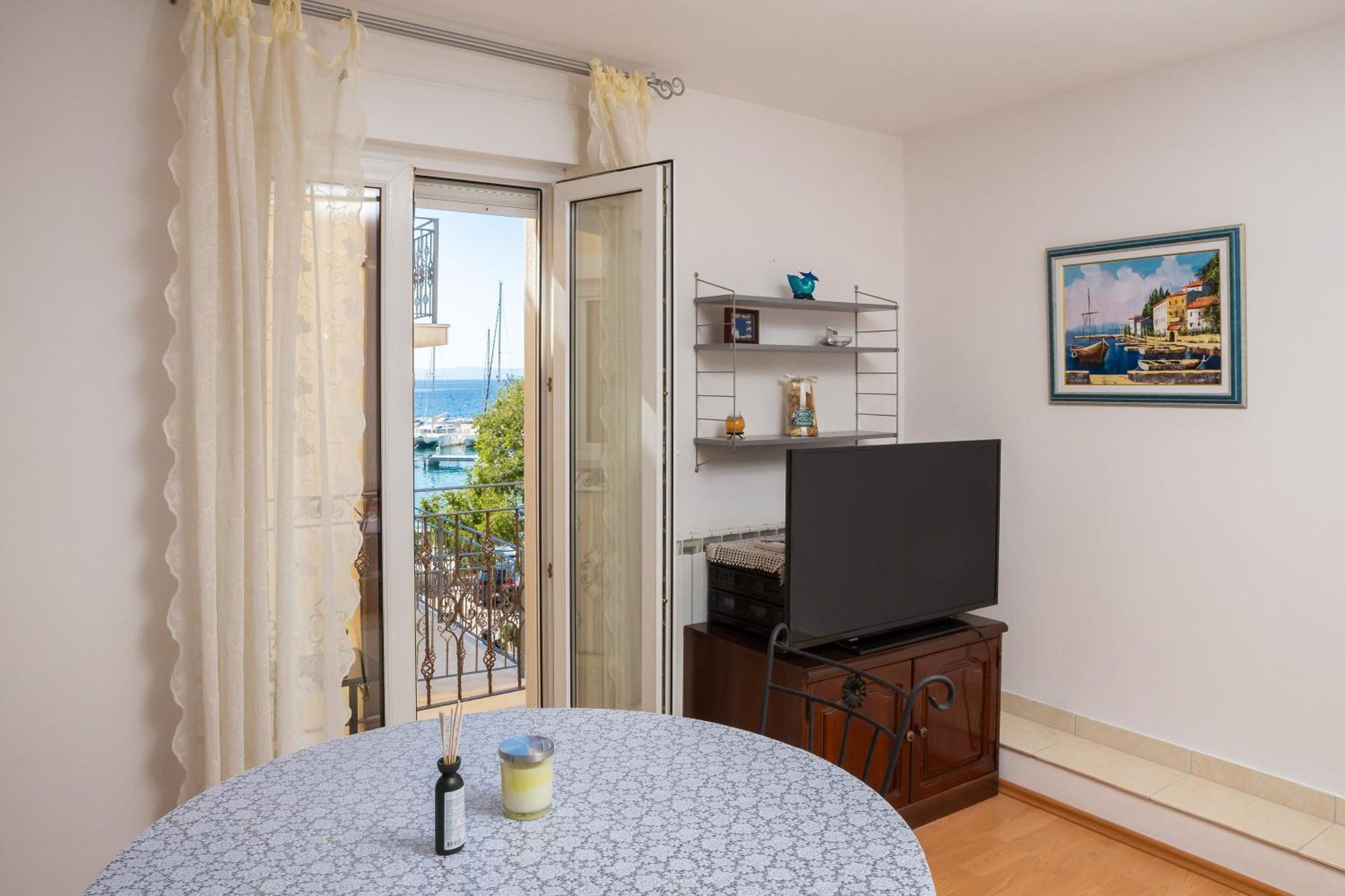 Galatea Apartments - Town Centre With Free Parking Baška Voda Exteriör bild